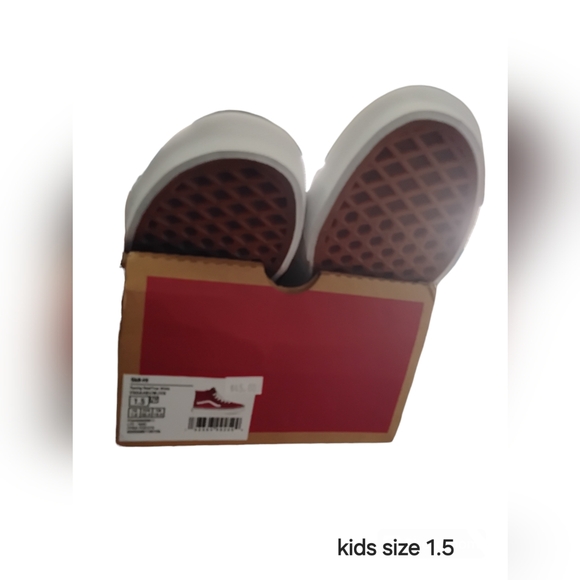 Kids Sk8-Hi Red Vans - Picture 4 of 6